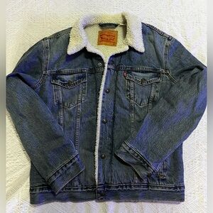 Levi's Sherpa Fleece Lined Trucker Denim Blue Jean Button Down Jacket Mens M